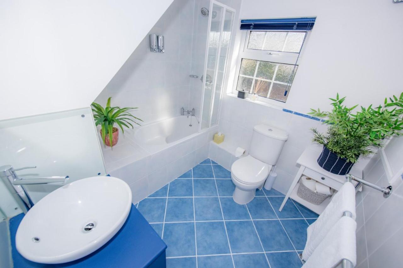 Springfield Cottage By Dawton Short Stay CBG エクステリア 写真