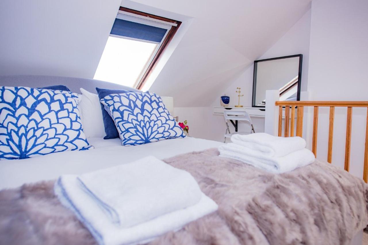 Springfield Cottage By Dawton Short Stay CBG エクステリア 写真