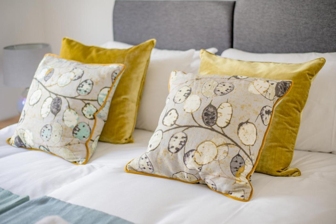 Springfield Cottage By Dawton Short Stay CBG エクステリア 写真